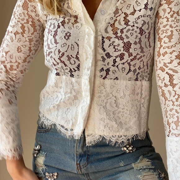 Lace top - Picture 4 of 7